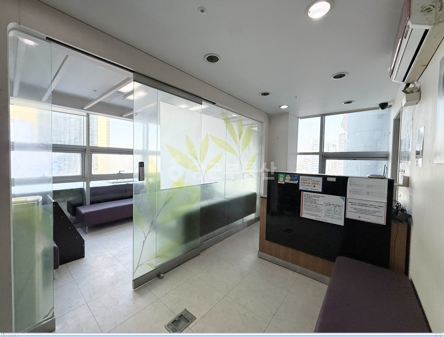 BK interior